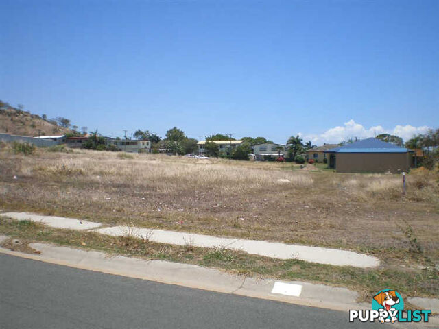 22 Reynolds Street BOWEN QLD 4805