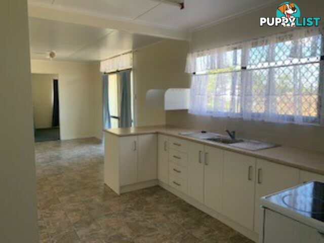 57 Lascelles Street BOWEN QLD 4805