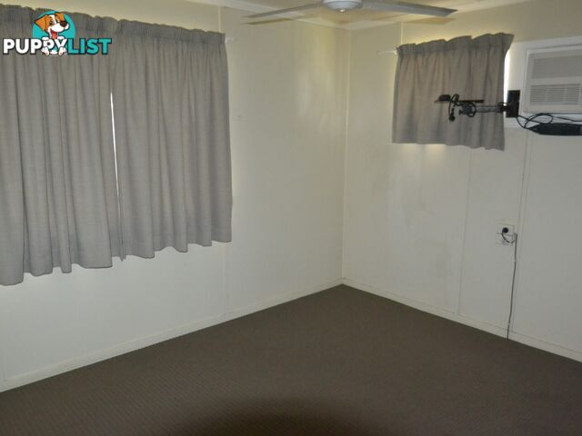 4 Darwen st BOWEN QLD 4805