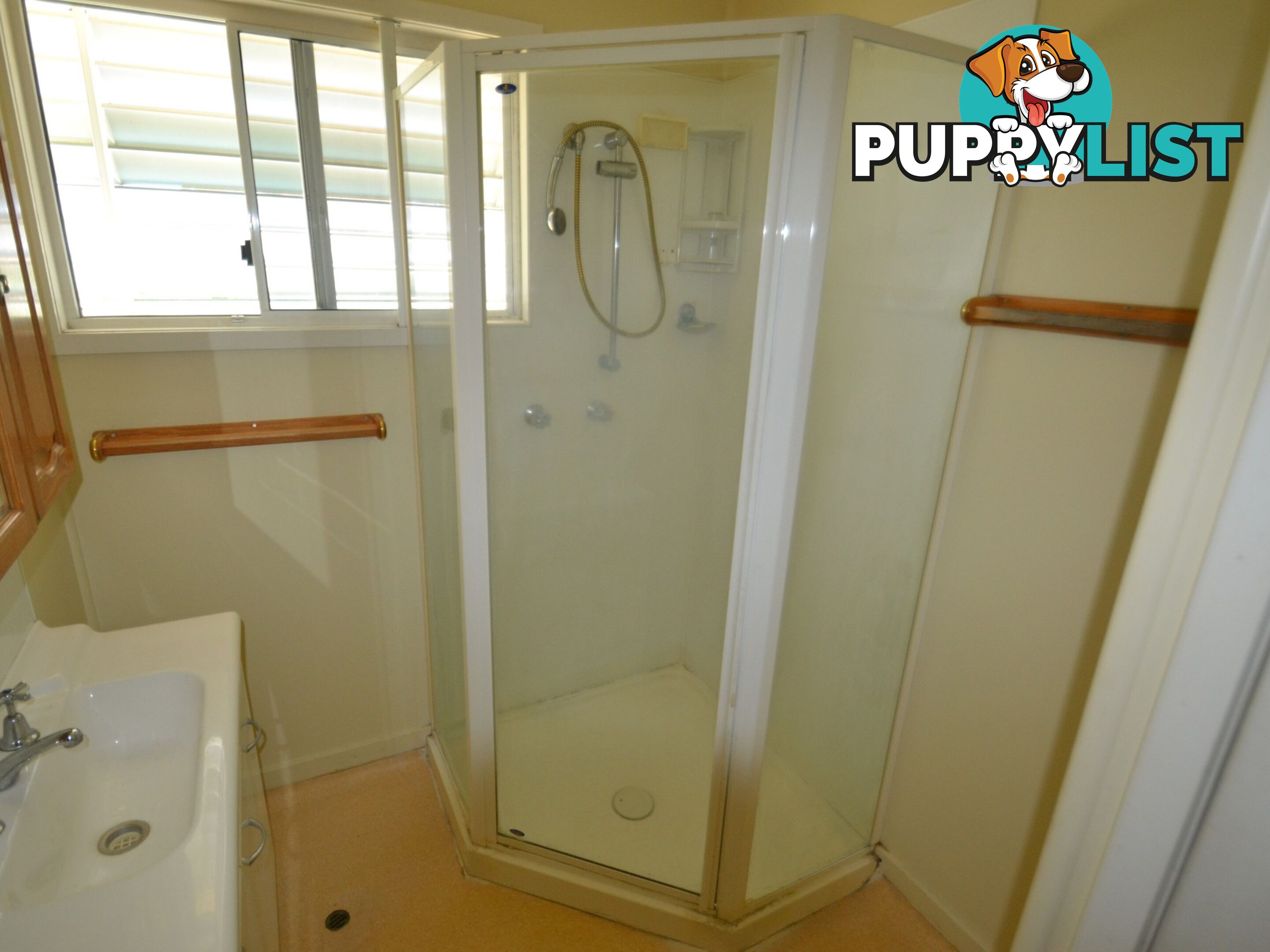 4 Darwen st BOWEN QLD 4805