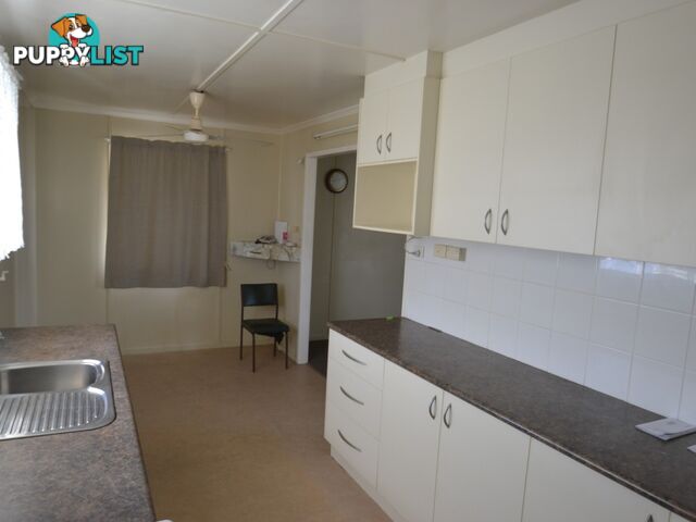 4 Darwen st BOWEN QLD 4805