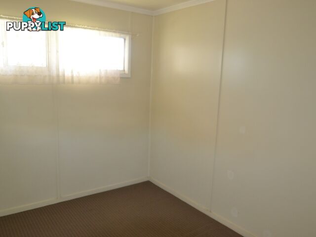 4 Darwen st BOWEN QLD 4805