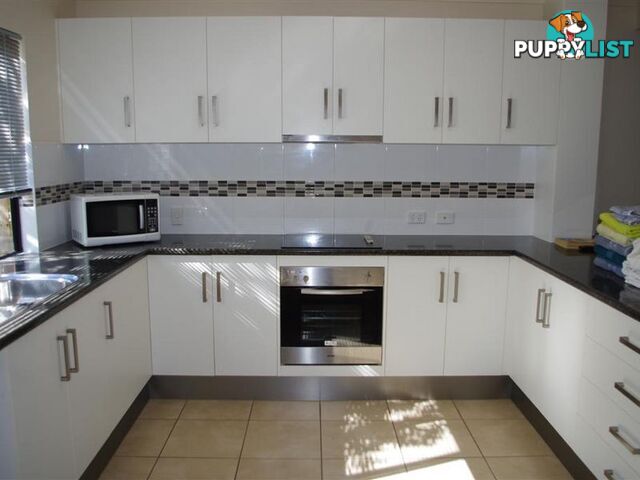 49 Gordon Street BOWEN QLD 4805