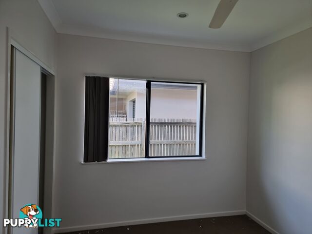 22 Pacific Drive BOWEN QLD 4805