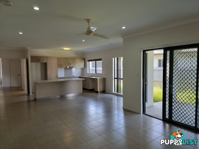 22 Pacific Drive BOWEN QLD 4805