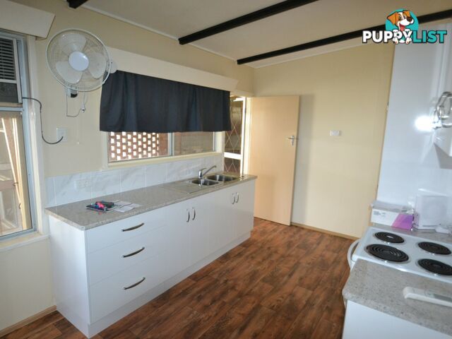 15 Casuarina St BOWEN QLD 4805