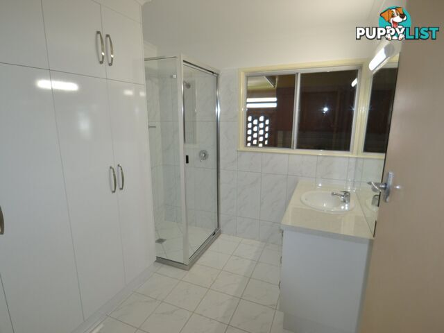 15 Casuarina St BOWEN QLD 4805