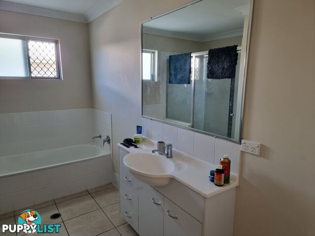 1 Sapphire Crescent BOWEN QLD 4805