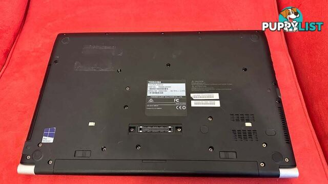 Toshiba 15&amp;quot; 250GB SSD 16GB RAM WIN11