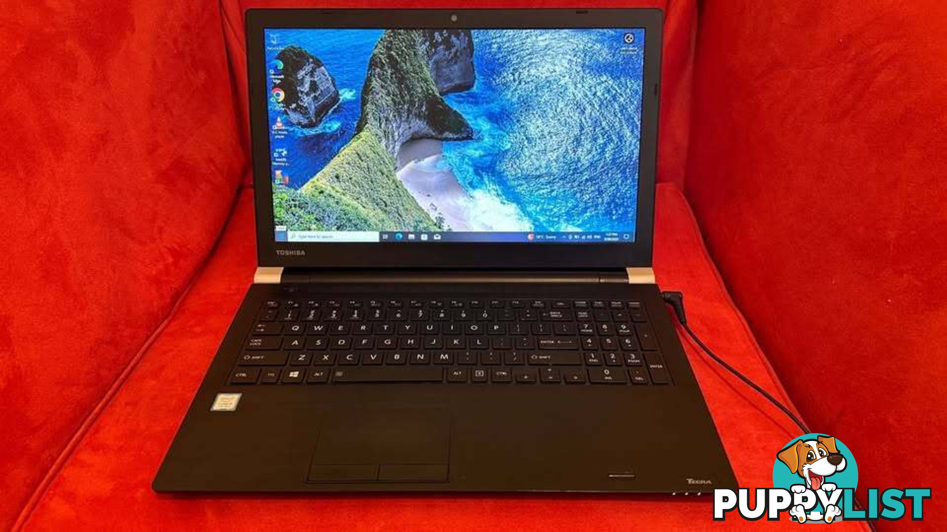 Toshiba 15&amp;quot; 250GB SSD 16GB RAM WIN11