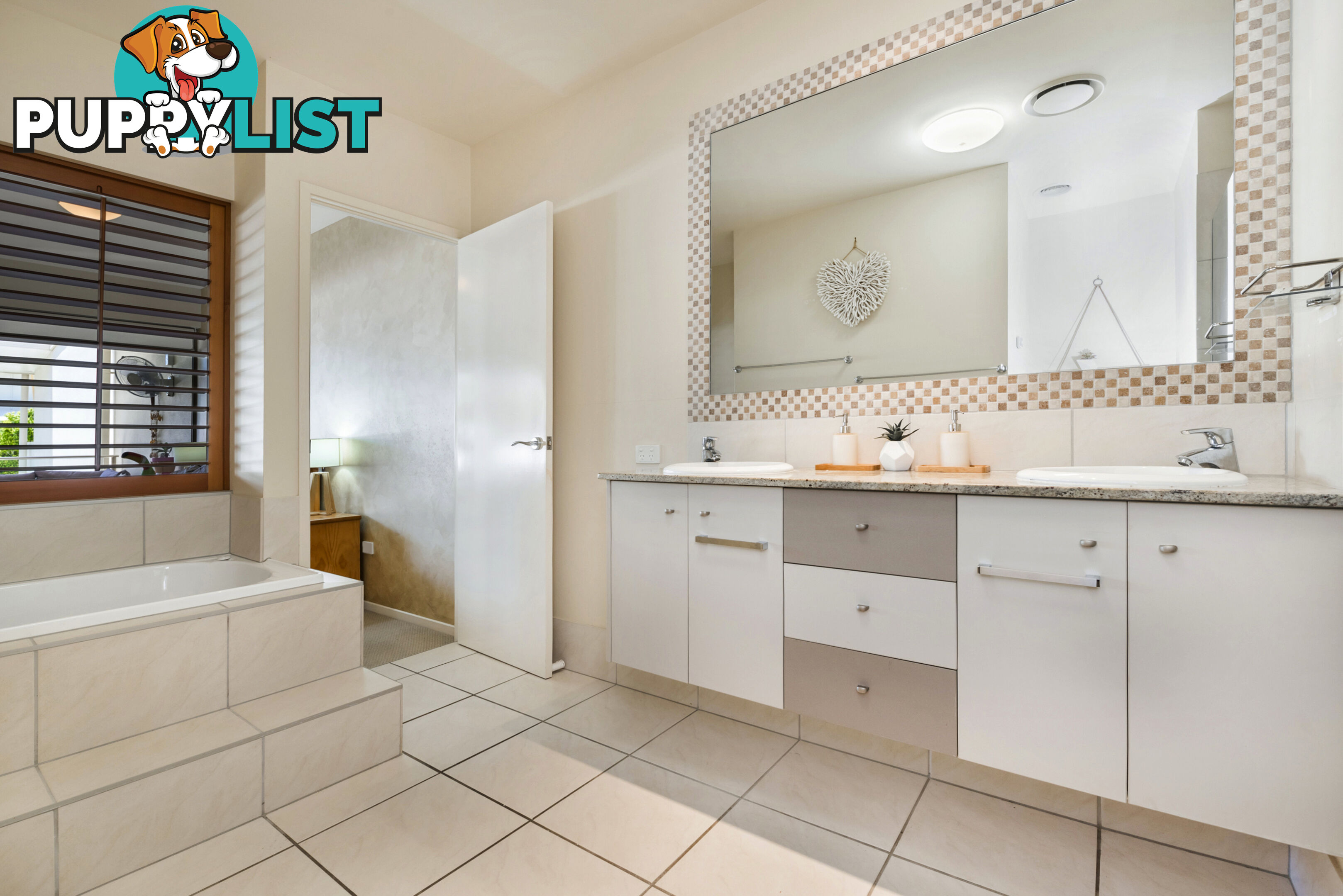 Unit 44 1 Grenada Way Kawana Island QLD 4575