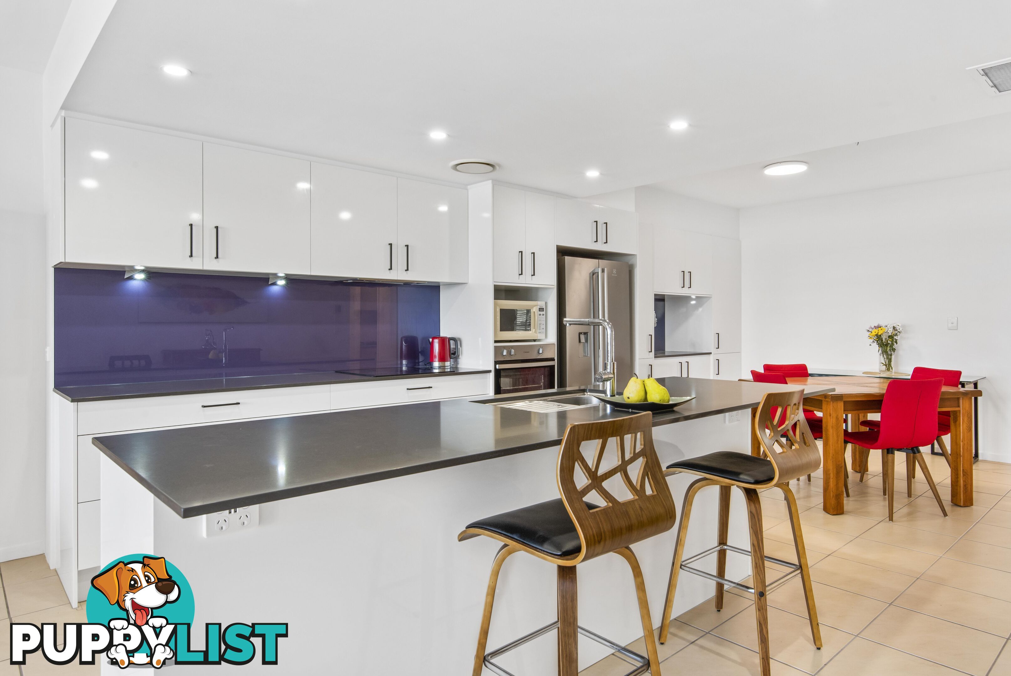 Unit 32 1 Grenada Way Kawana Island QLD 4575