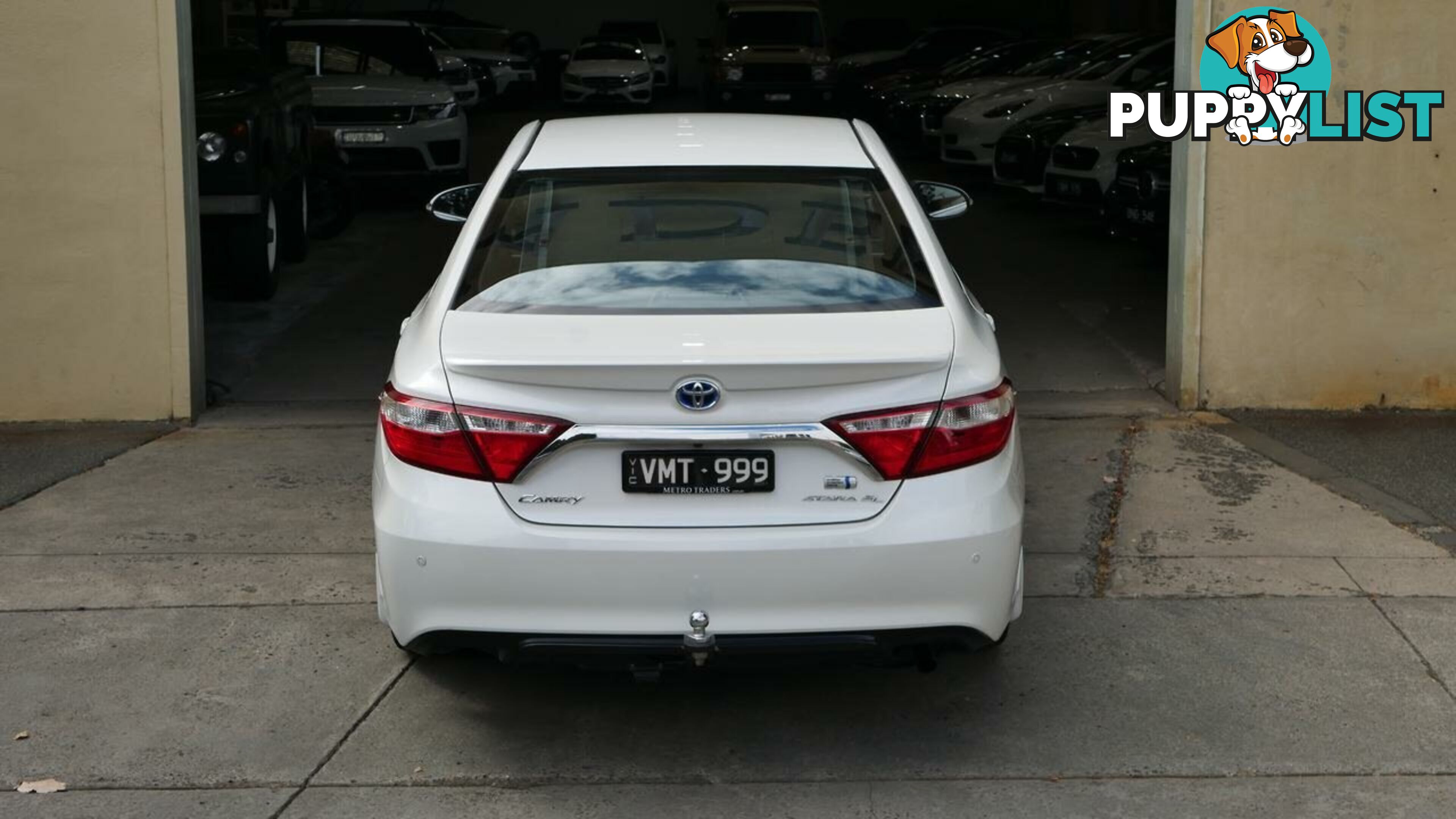 2017 Toyota Camry  AVV50R Atara SL Hybrid Sedan