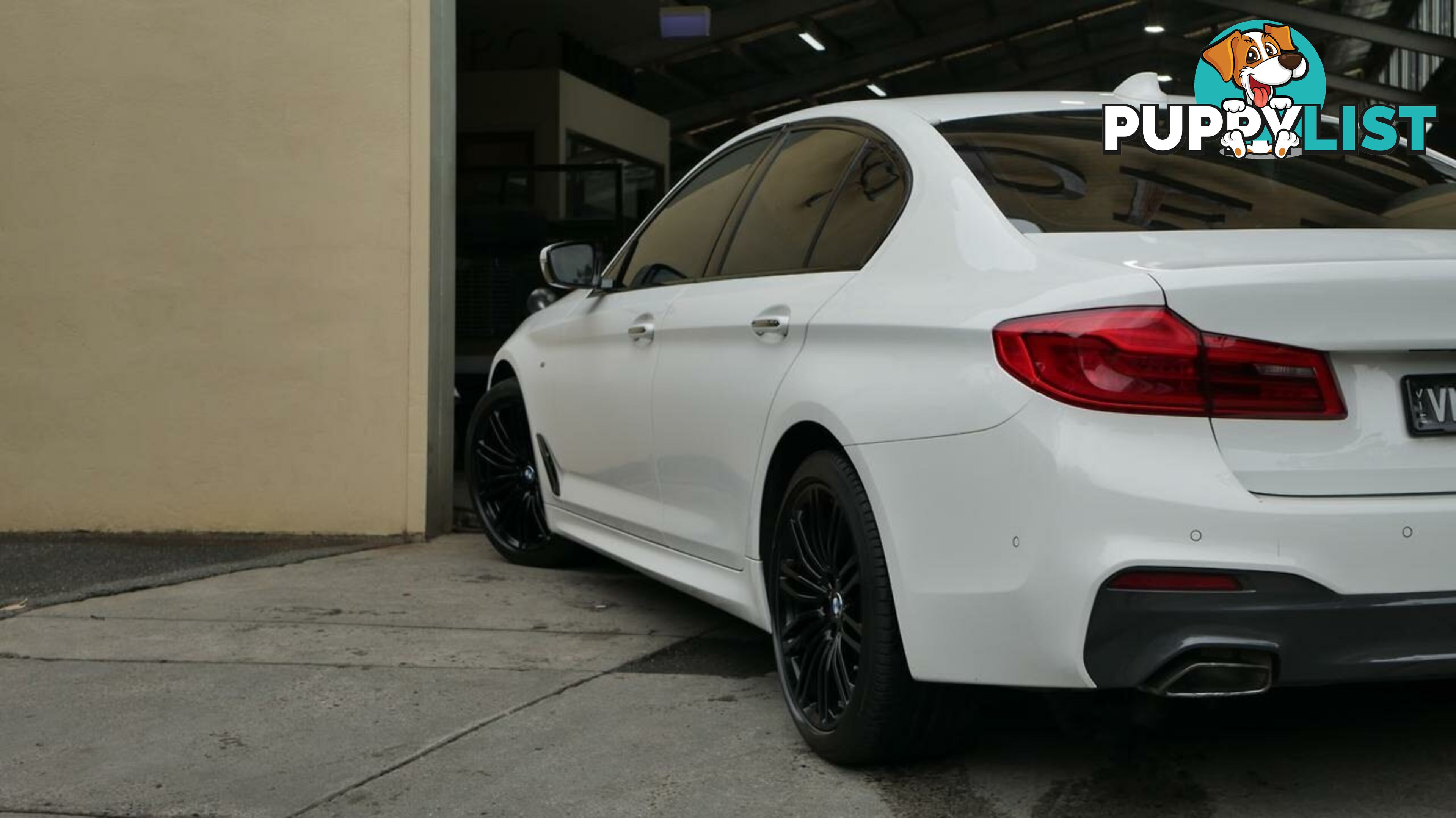 2017 BMW 5 Series  G30 520i Steptronic M Sport Sedan