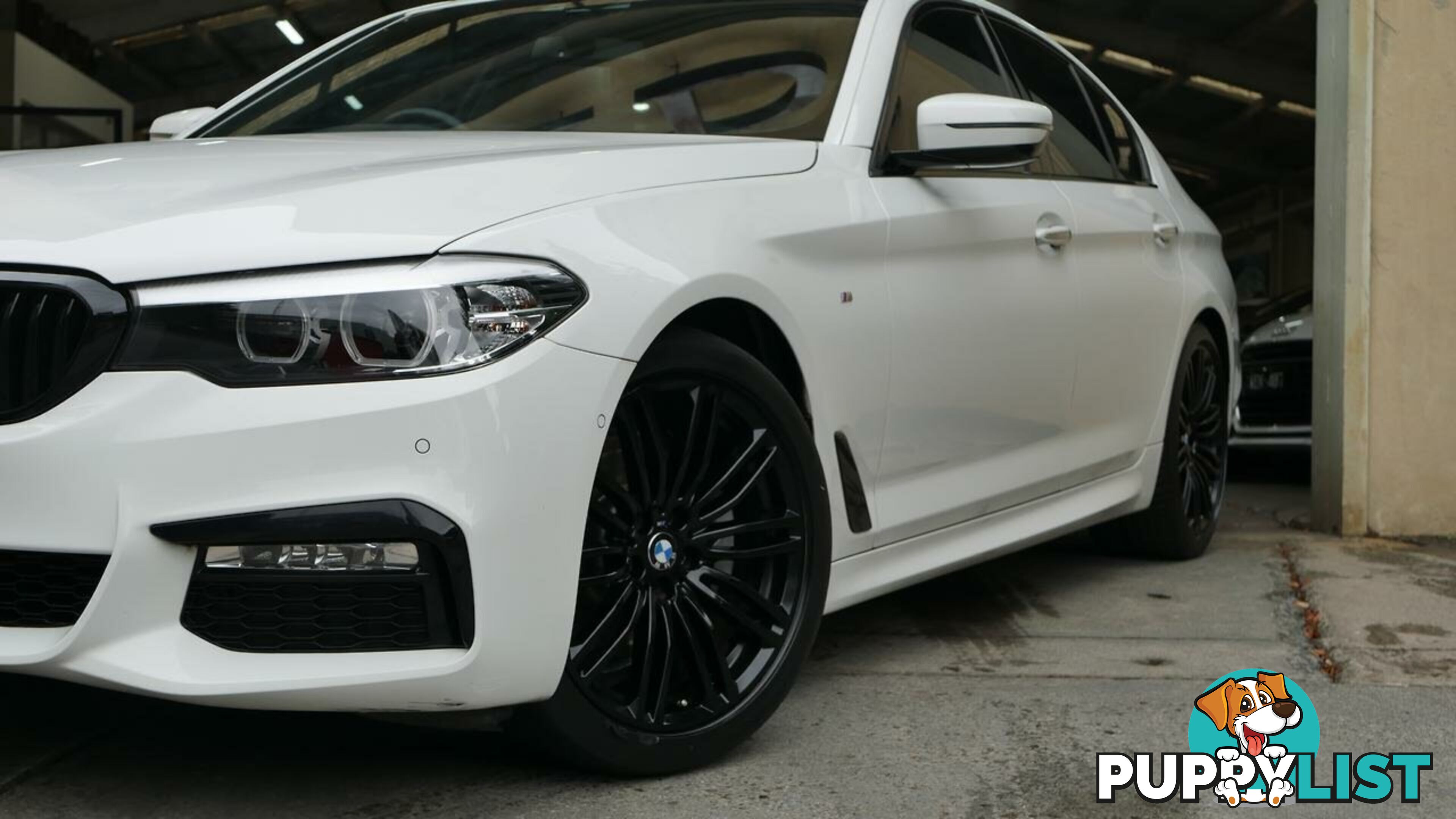 2017 BMW 5 Series  G30 520i Steptronic M Sport Sedan