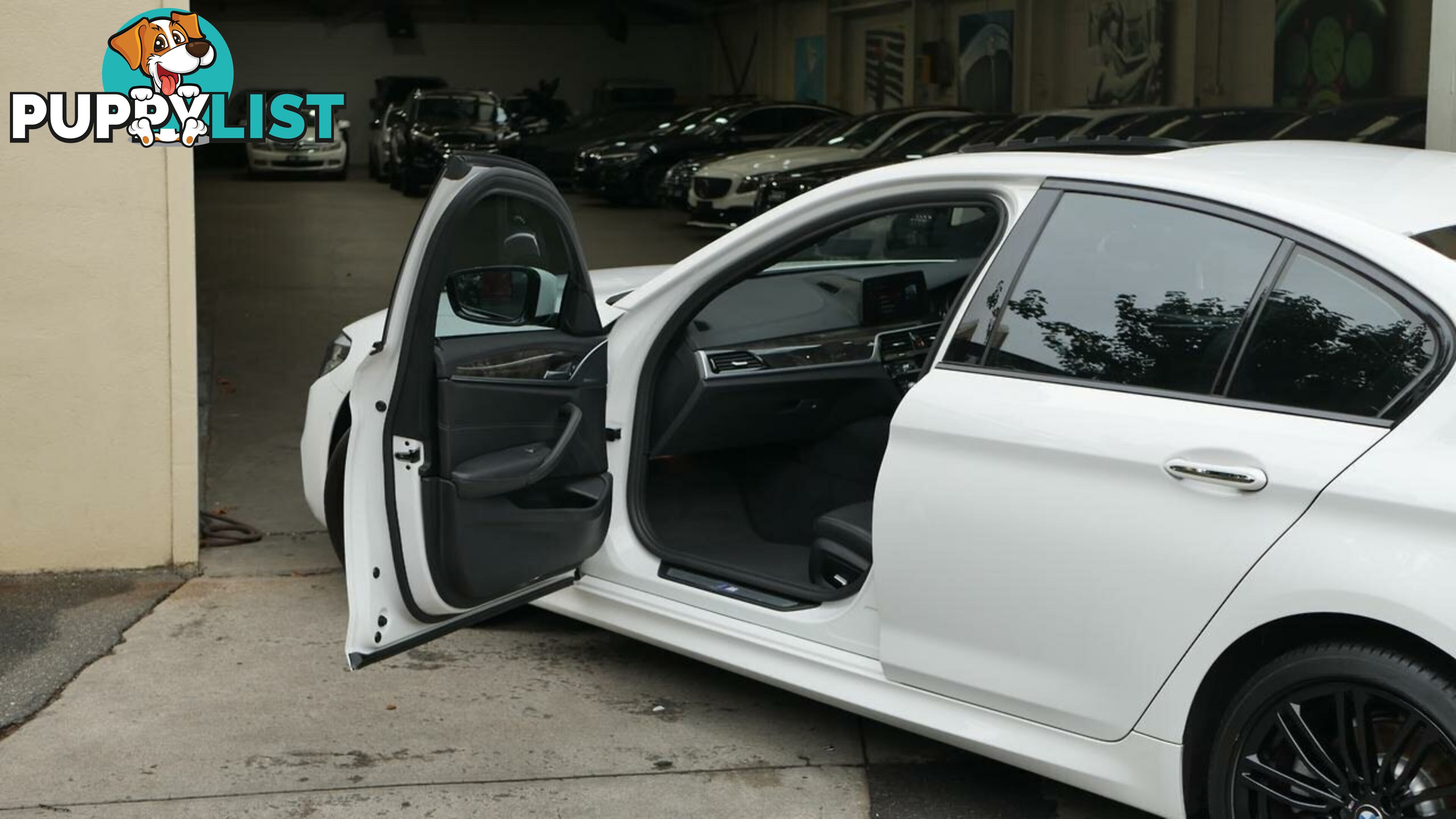 2017 BMW 5 Series  G30 520i Steptronic M Sport Sedan