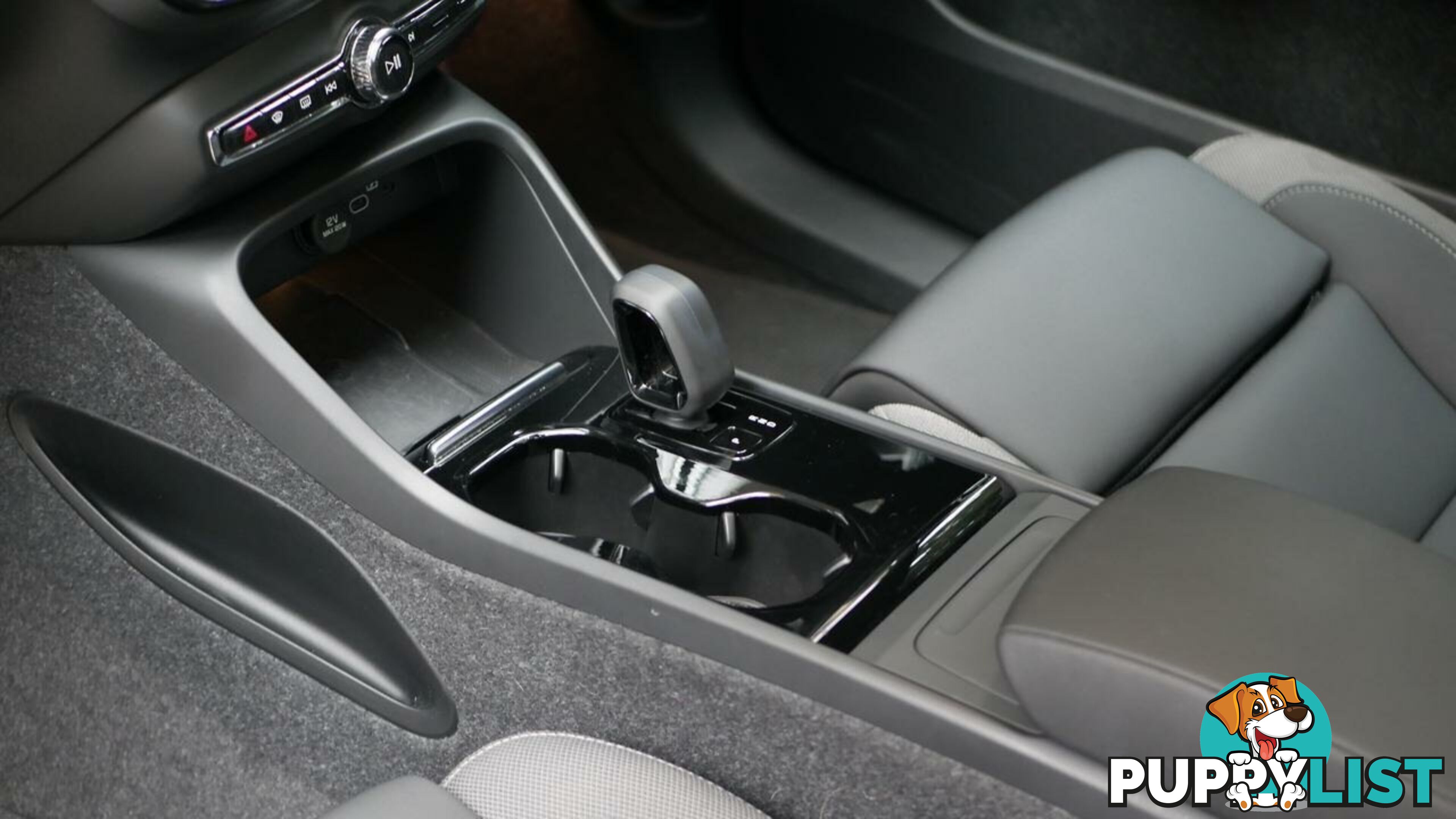 2022 Volvo C40  XK MY23 Recharge AWD Twin Wagon