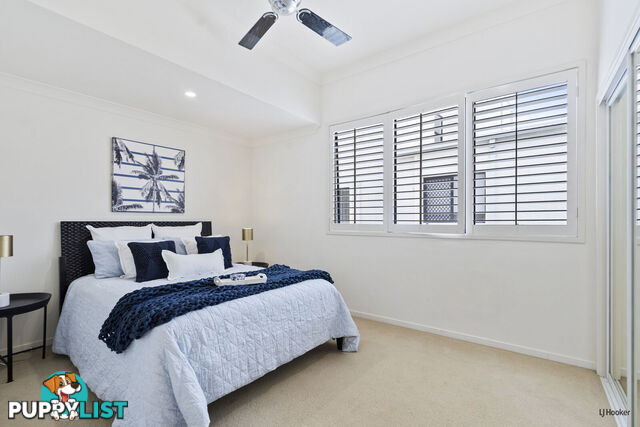 2/101 Stanhill Drive SURFERS PARADISE QLD 4217