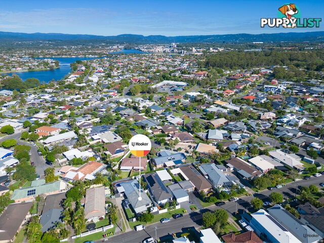 1/14 Doggett Drive MIAMI QLD 4220