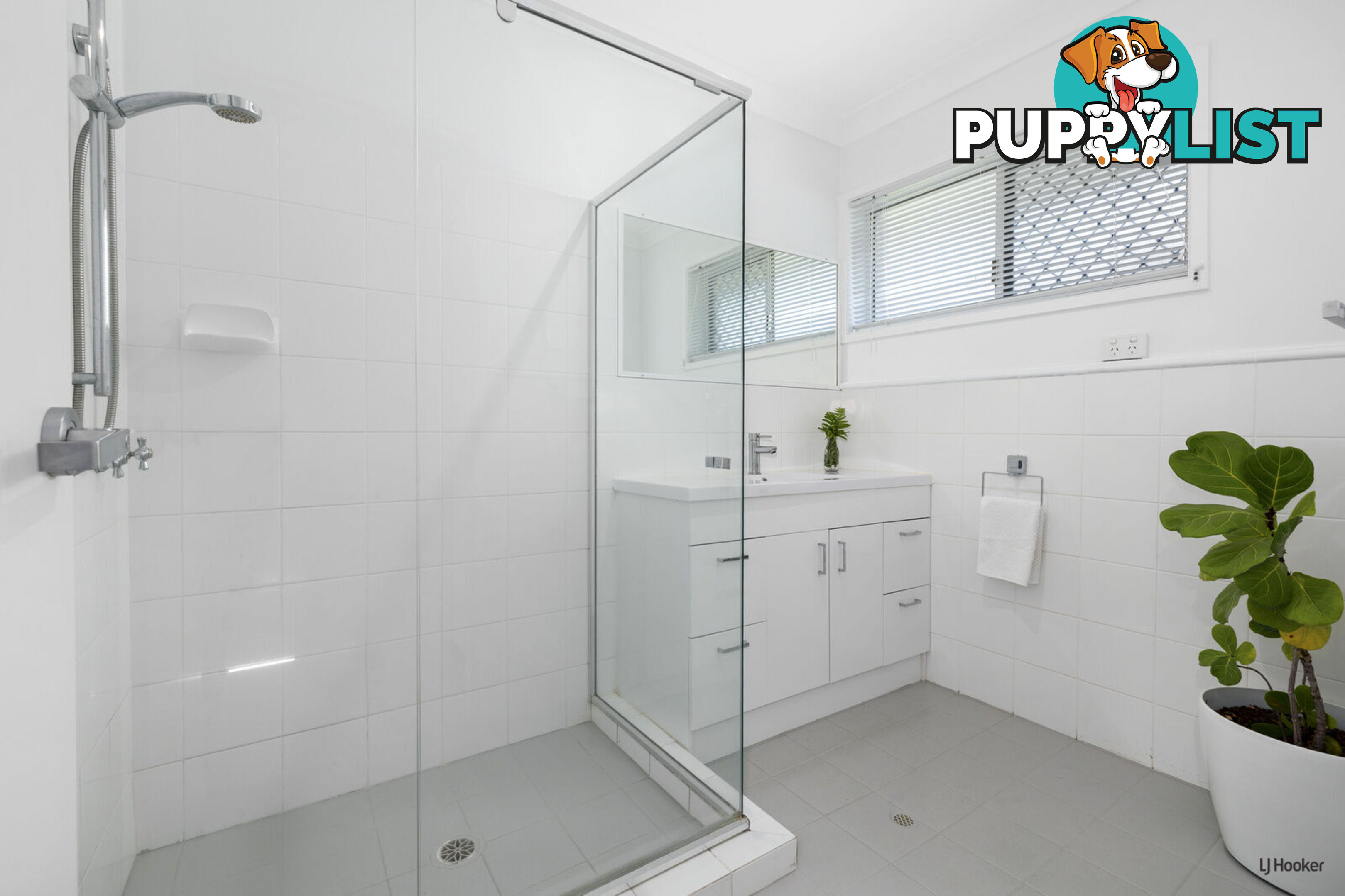 1/14 Doggett Drive MIAMI QLD 4220