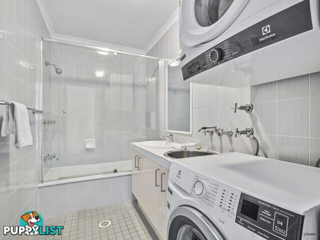 33/329 Golden Four Drive TUGUN QLD 4224