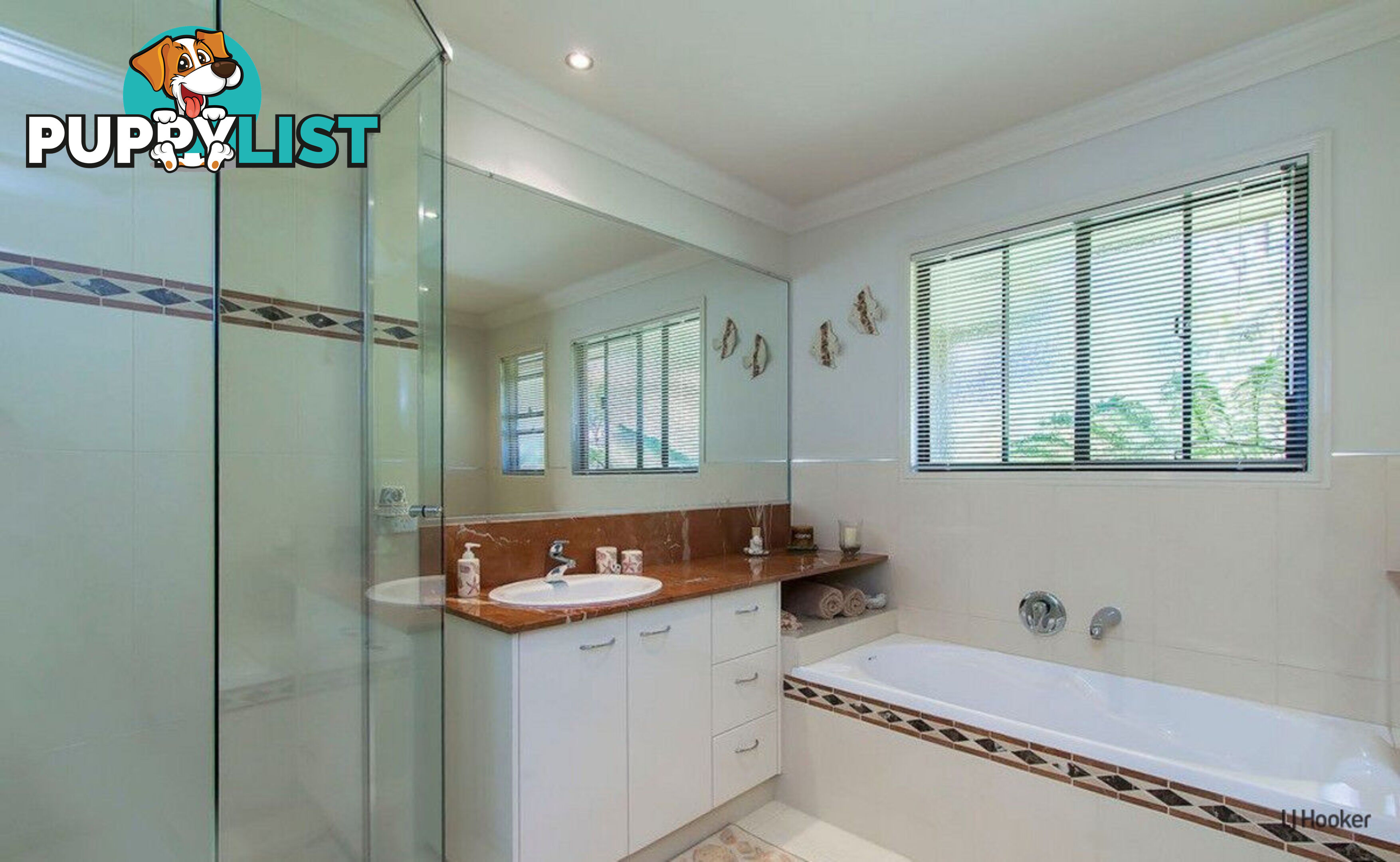 11 Kukulies Court CURRUMBIN WATERS QLD 4223