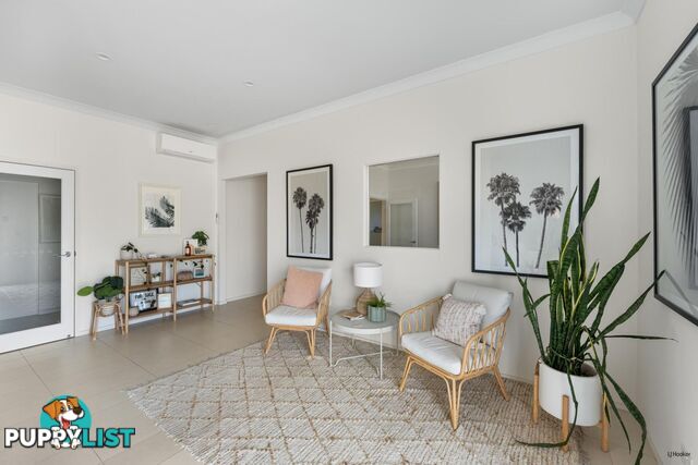 10/2 Hawker Street CURRUMBIN WATERS QLD 4223