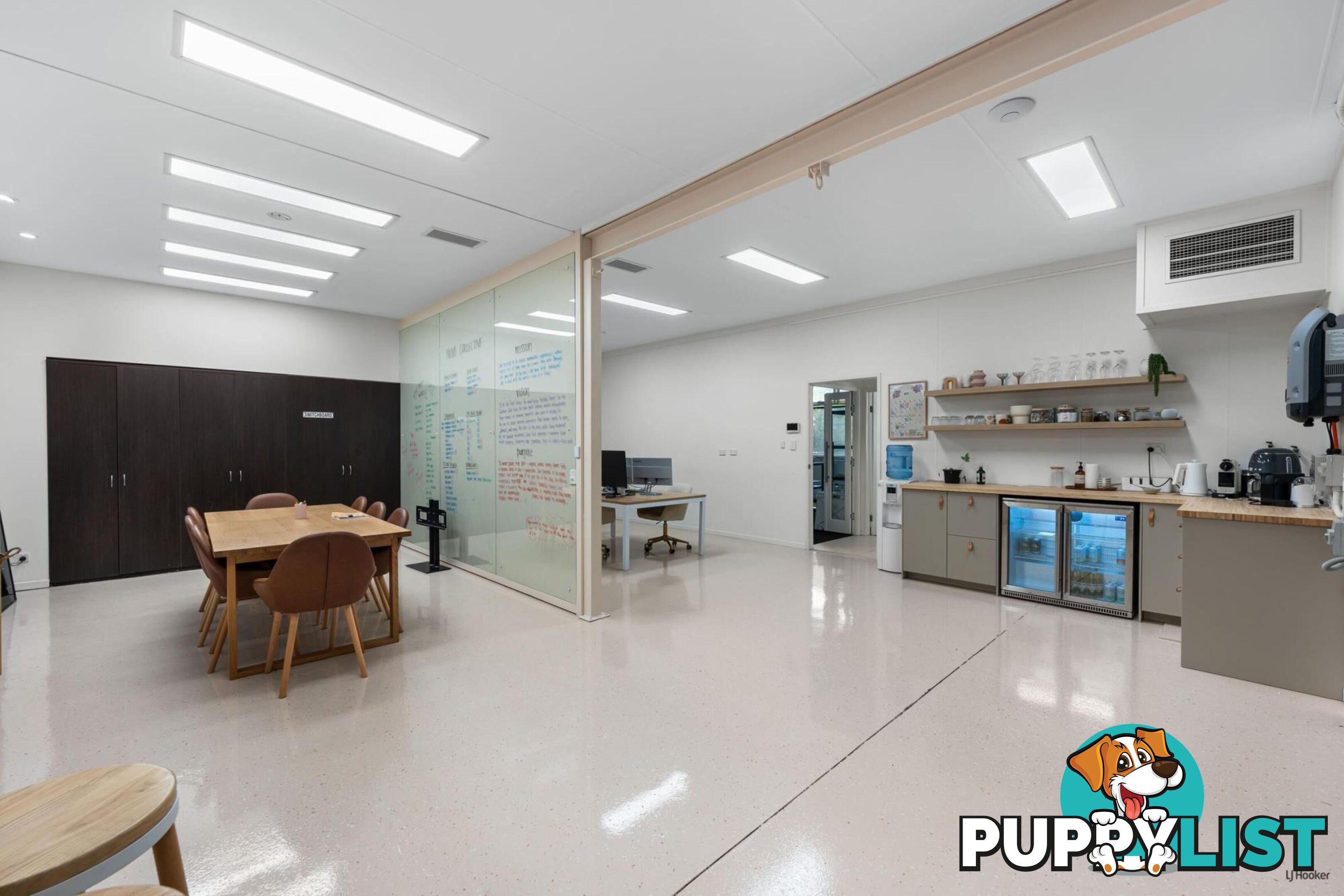 10/2 Hawker Street CURRUMBIN WATERS QLD 4223
