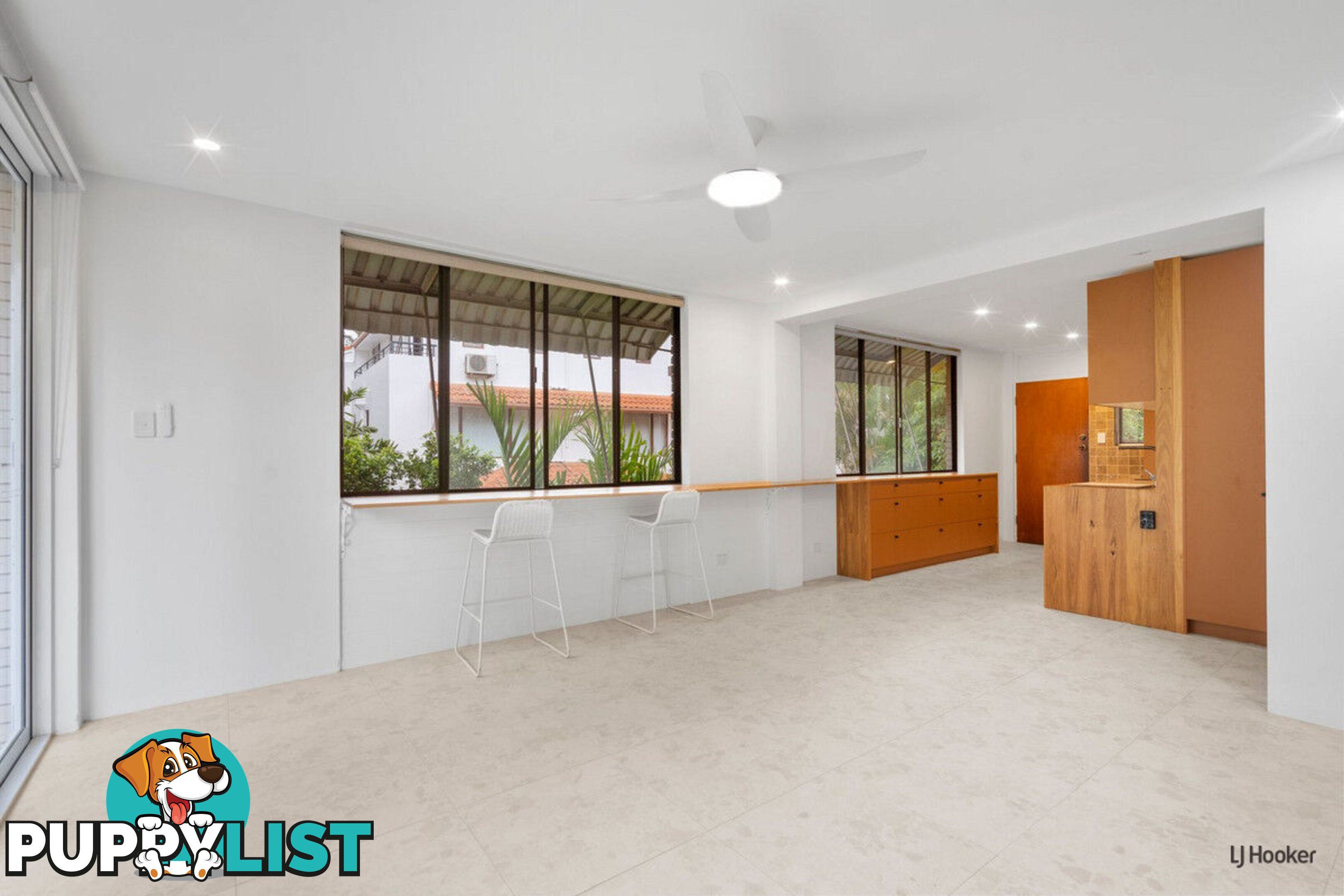 4/999 Gold Coast Highway PALM BEACH QLD 4221