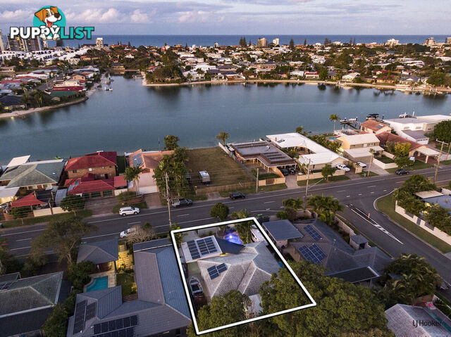 167 Mallawa Drive PALM BEACH QLD 4221