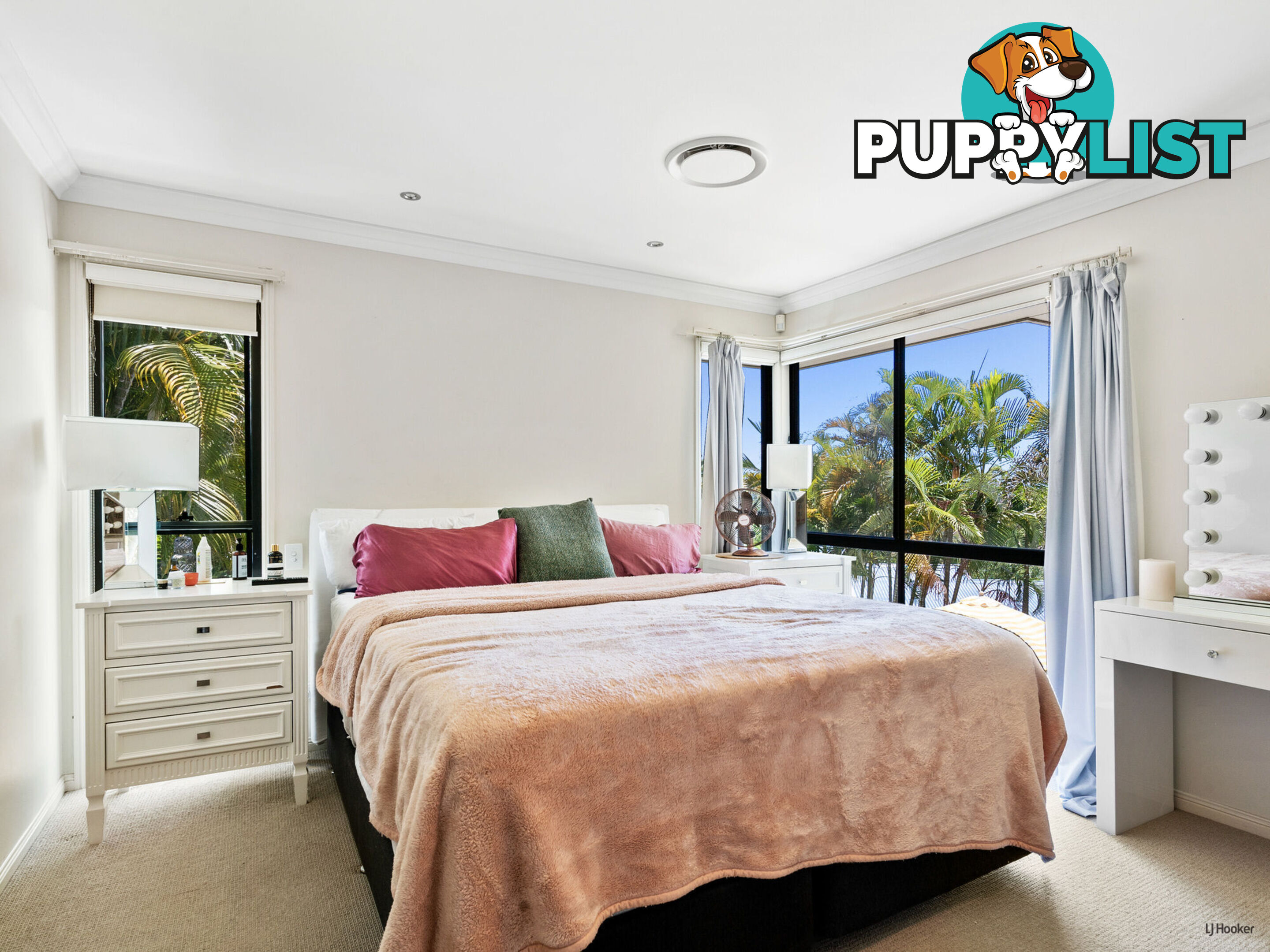 11 Kukulies Court CURRUMBIN WATERS QLD 4223