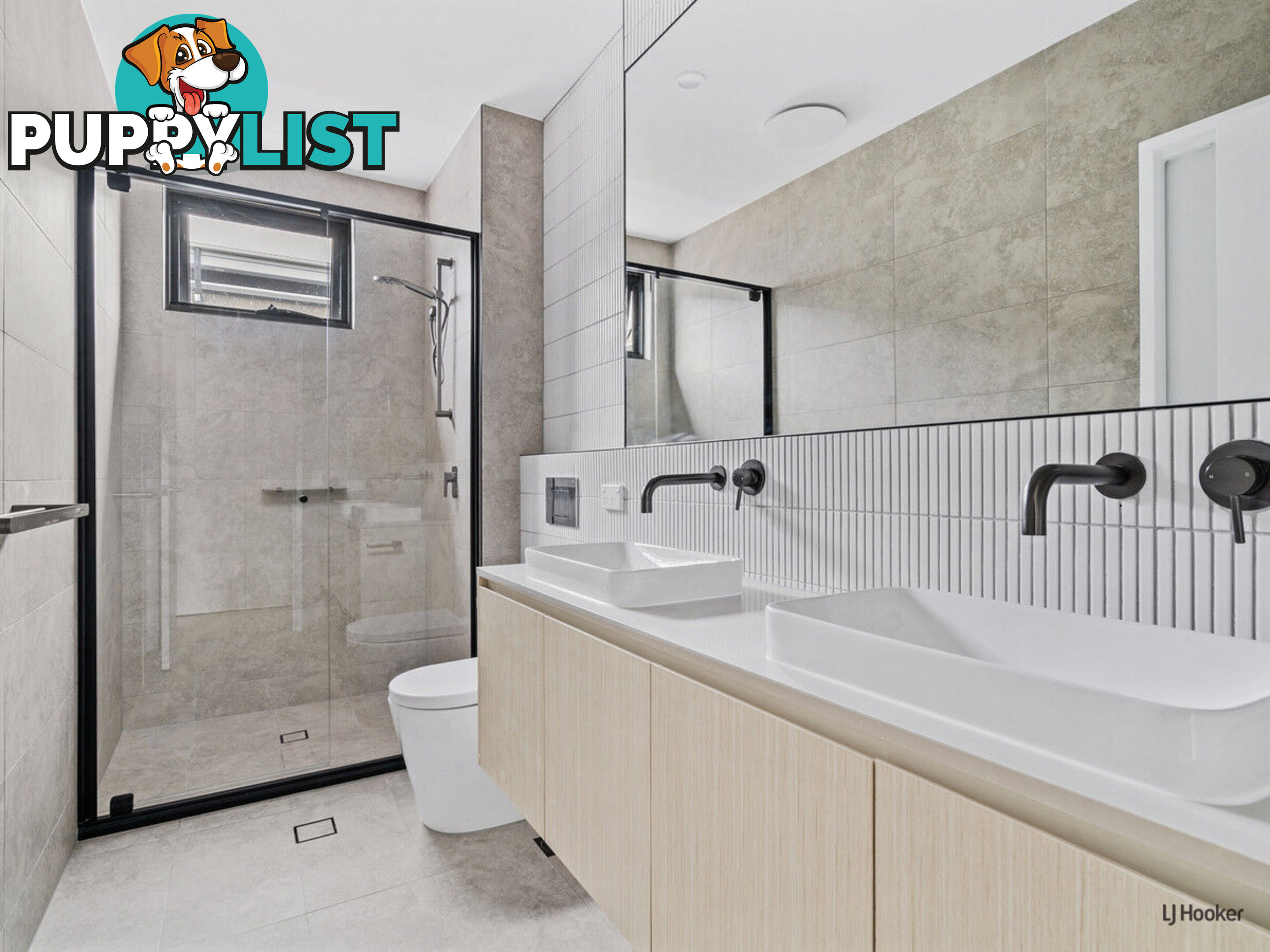 16/56 Harbourview Drive HOPE ISLAND QLD 4212