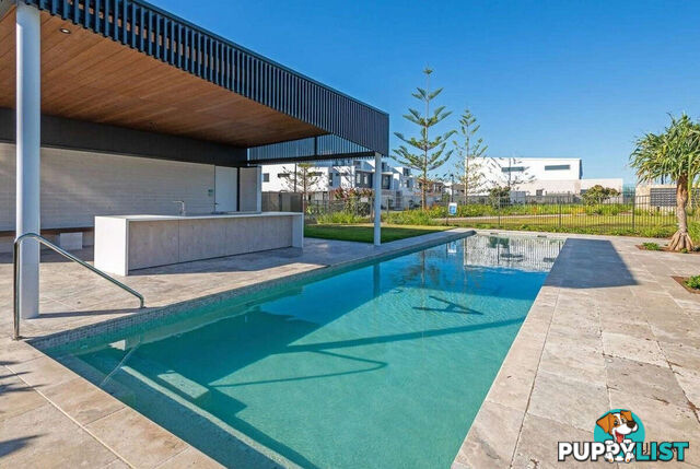 16/56 Harbourview Drive HOPE ISLAND QLD 4212