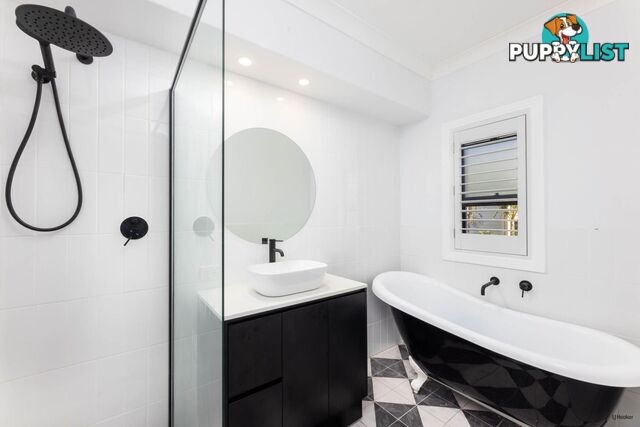 4/38-40 Tweed Street COOLANGATTA QLD 4225