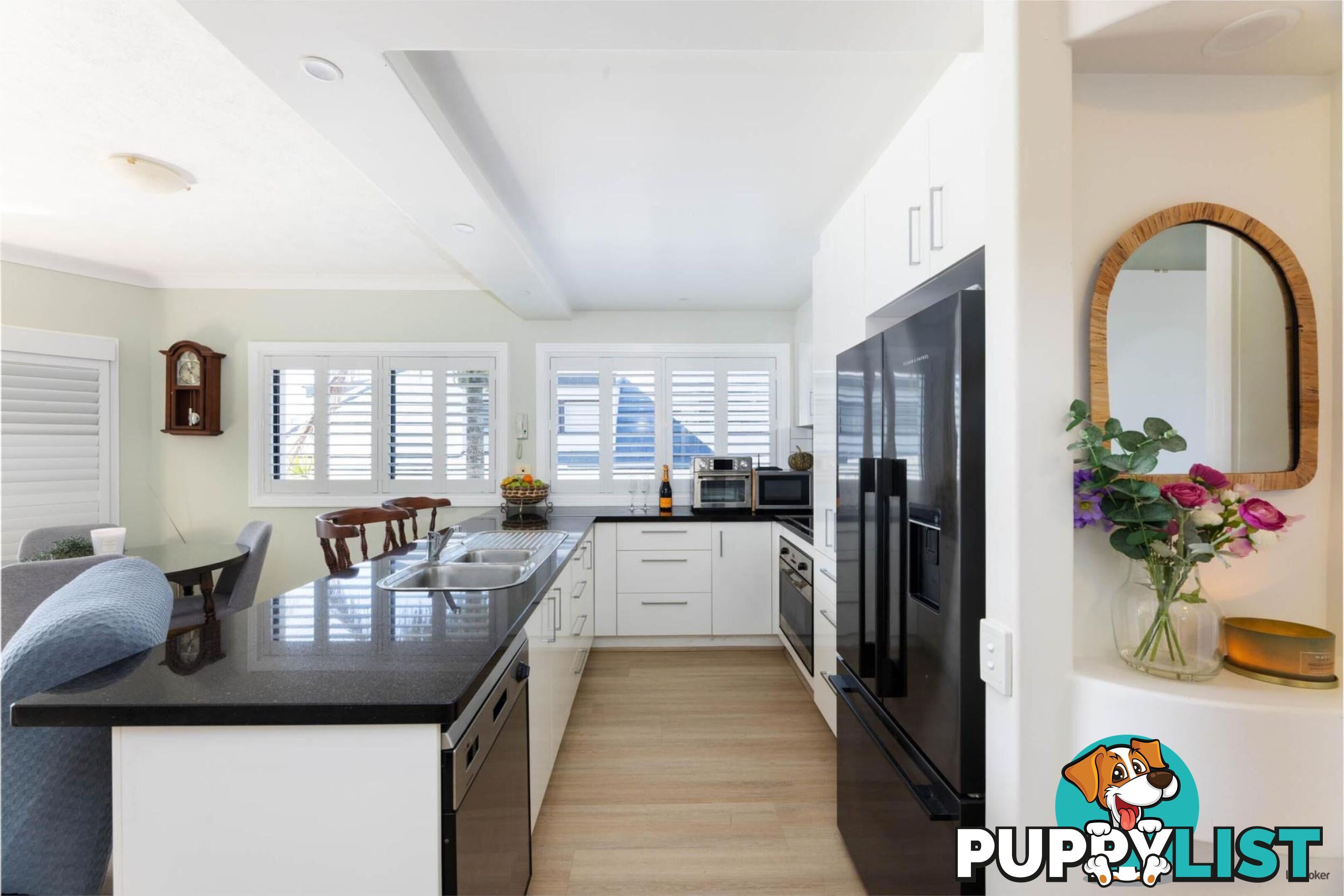 4/38-40 Tweed Street COOLANGATTA QLD 4225