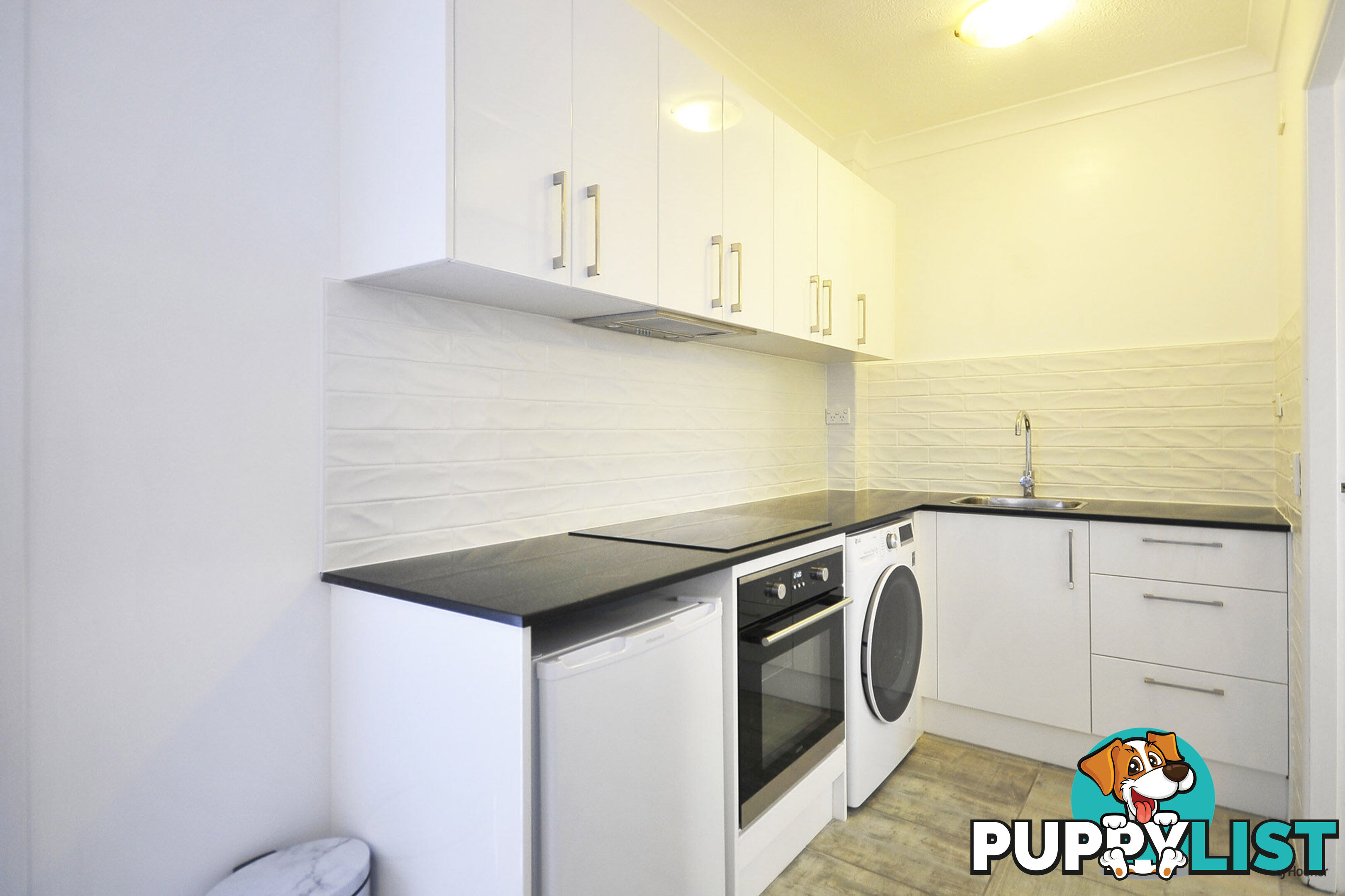8/1444 Gold Coast Highway PALM BEACH QLD 4221