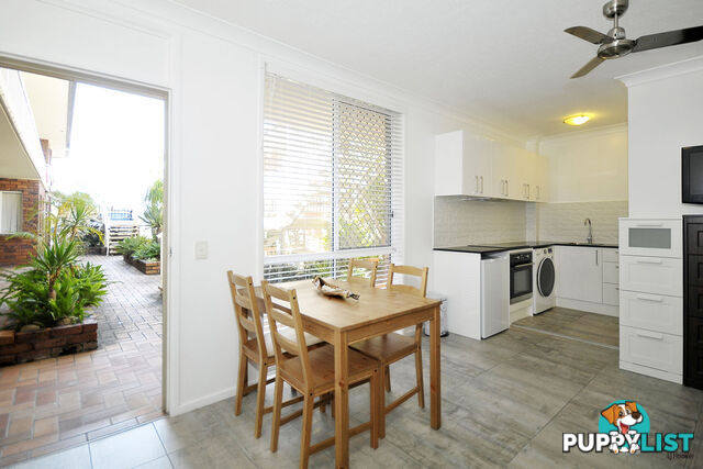 8/1444 Gold Coast Highway PALM BEACH QLD 4221
