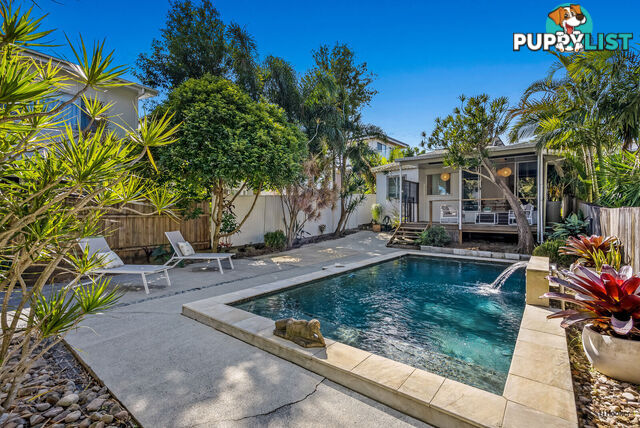 72 Cypress Terrace PALM BEACH QLD 4221