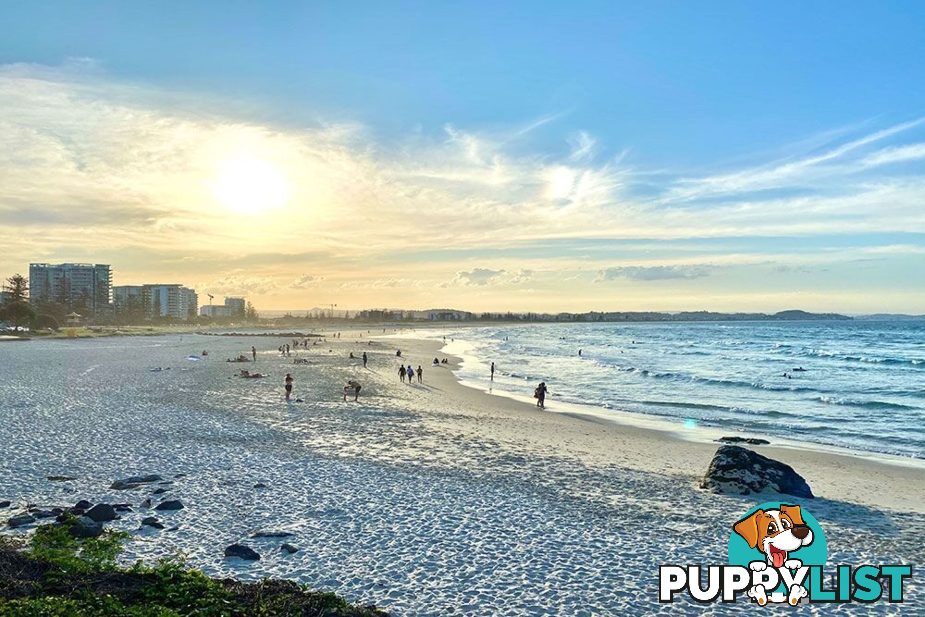 2/37 Miles Street COOLANGATTA QLD 4225