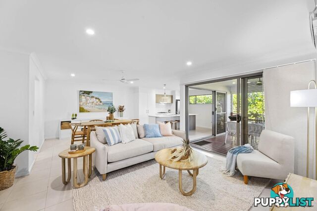 2/74 Guineas Creek Road CURRUMBIN WATERS QLD 4223