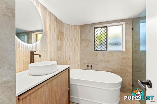 5/27 Dutton Street COOLANGATTA QLD 4225