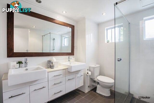 2/738 Pacific Parade CURRUMBIN QLD 4223
