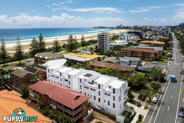 2/135 Golden Four Drive BILINGA QLD 4225