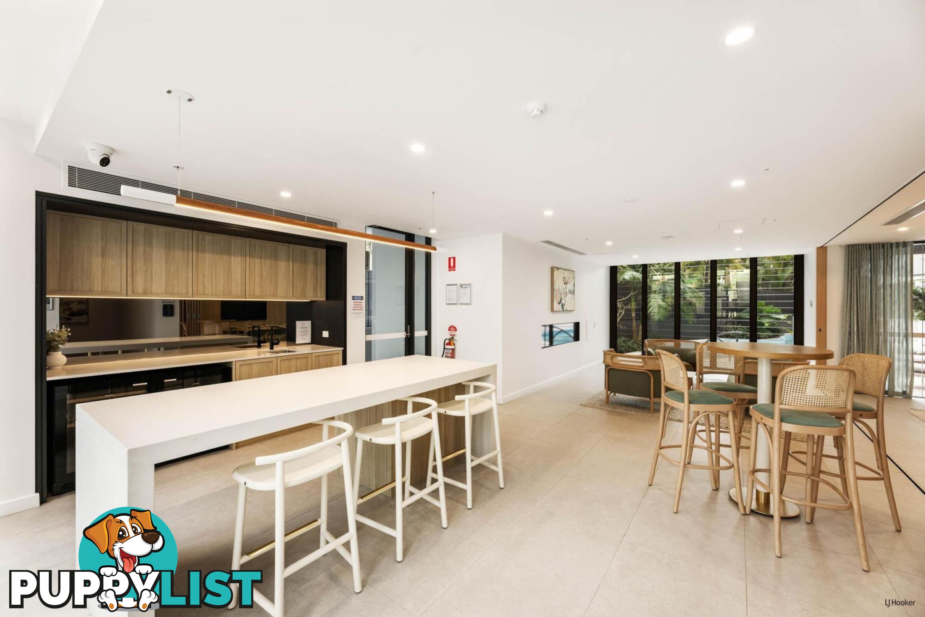 208/2 Mawarra Street PALM BEACH QLD 4221