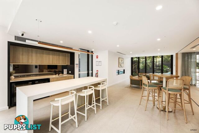 208/2 Mawarra Street PALM BEACH QLD 4221