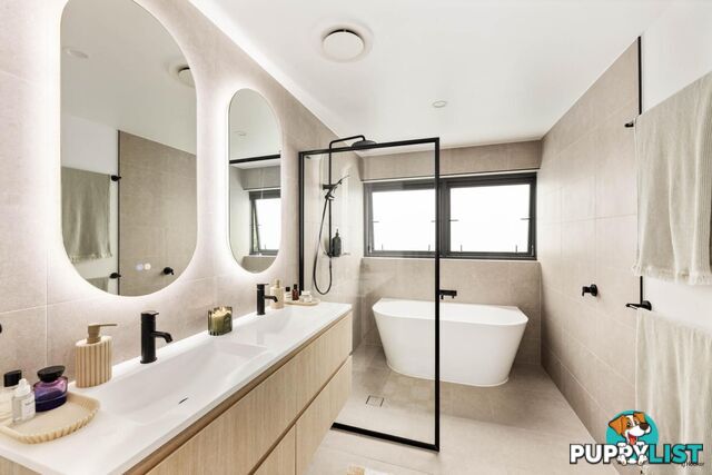 208/2 Mawarra Street PALM BEACH QLD 4221