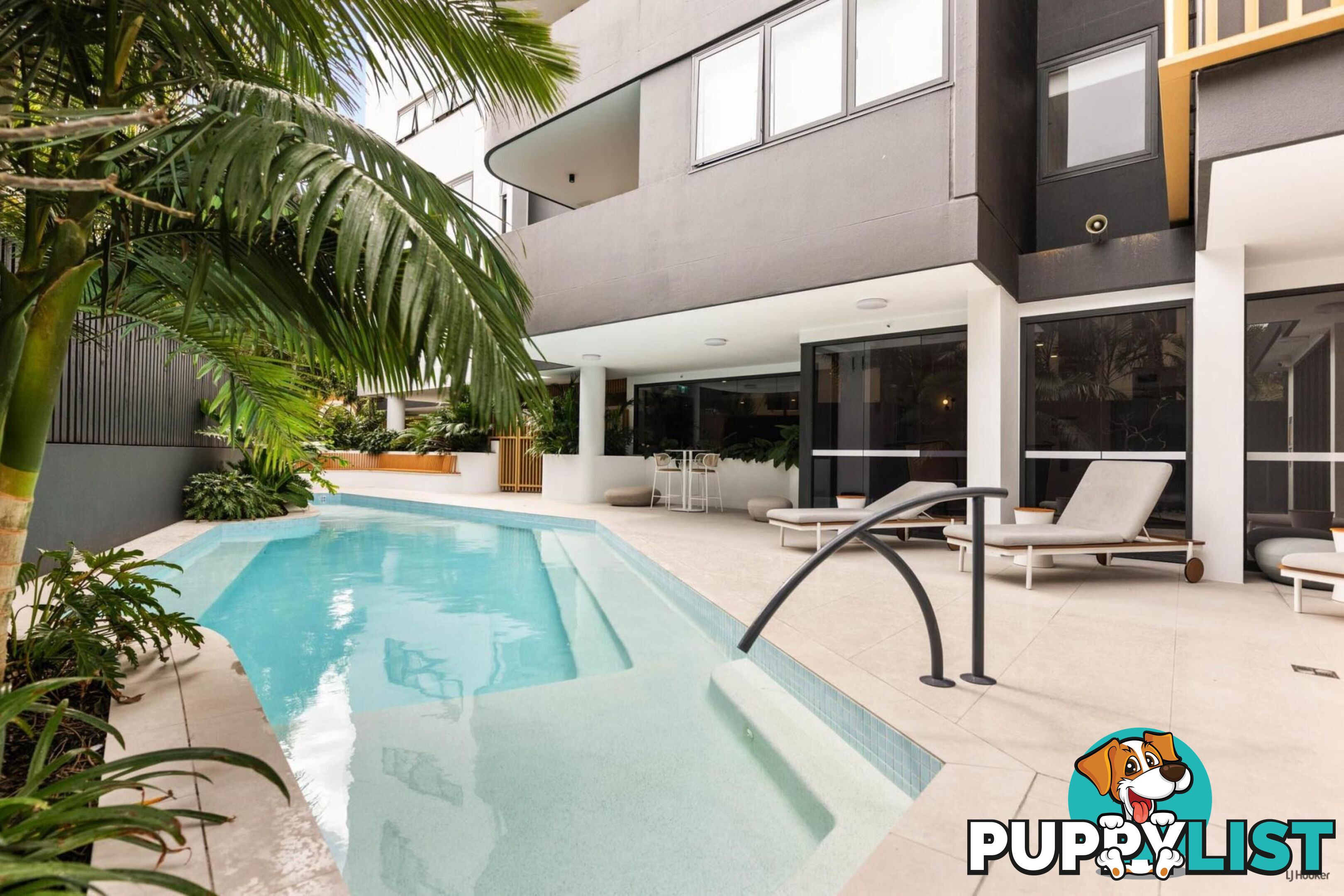 208/2 Mawarra Street PALM BEACH QLD 4221