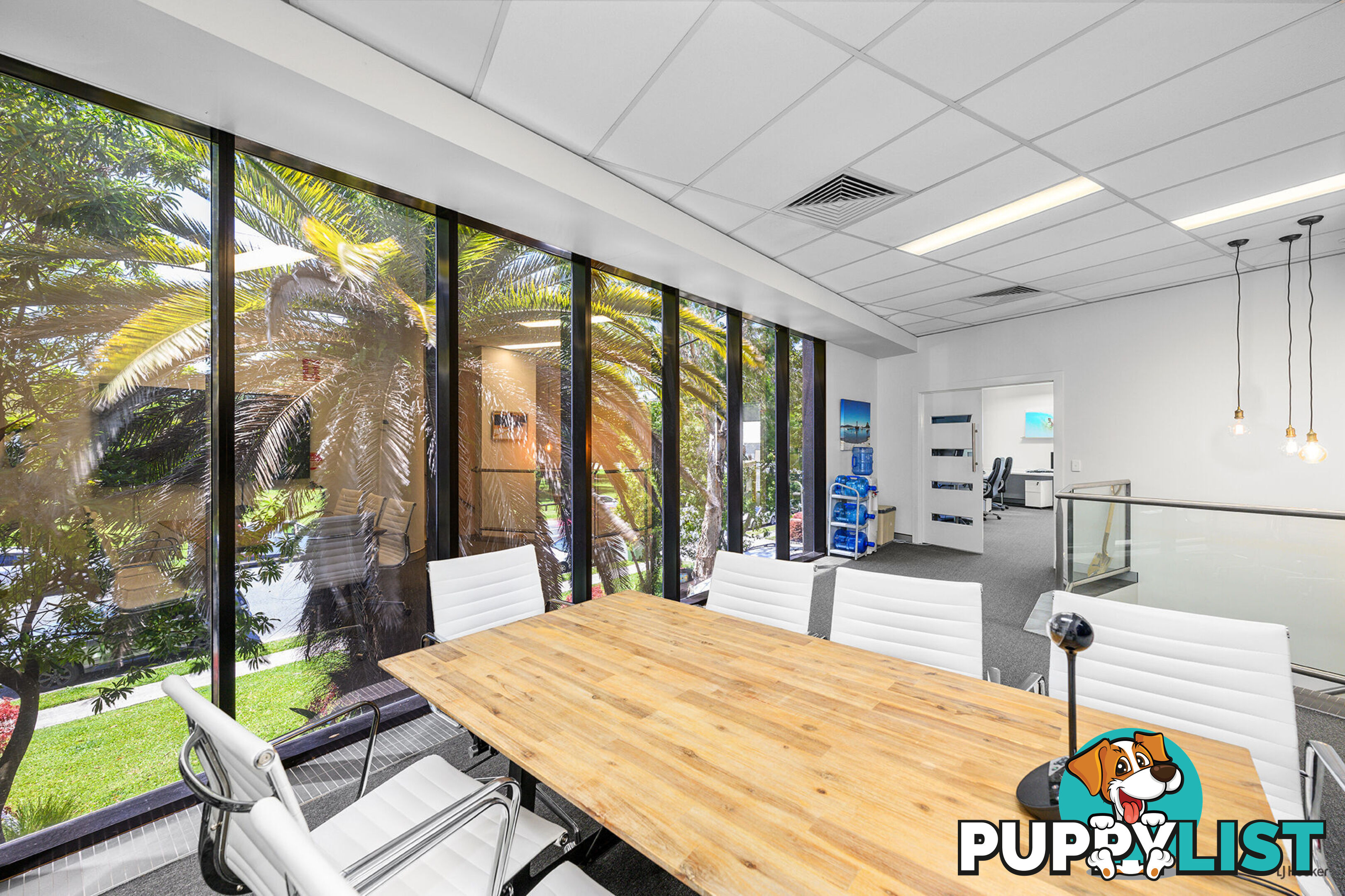 1/6 Nuban Street CURRUMBIN WATERS QLD 4223