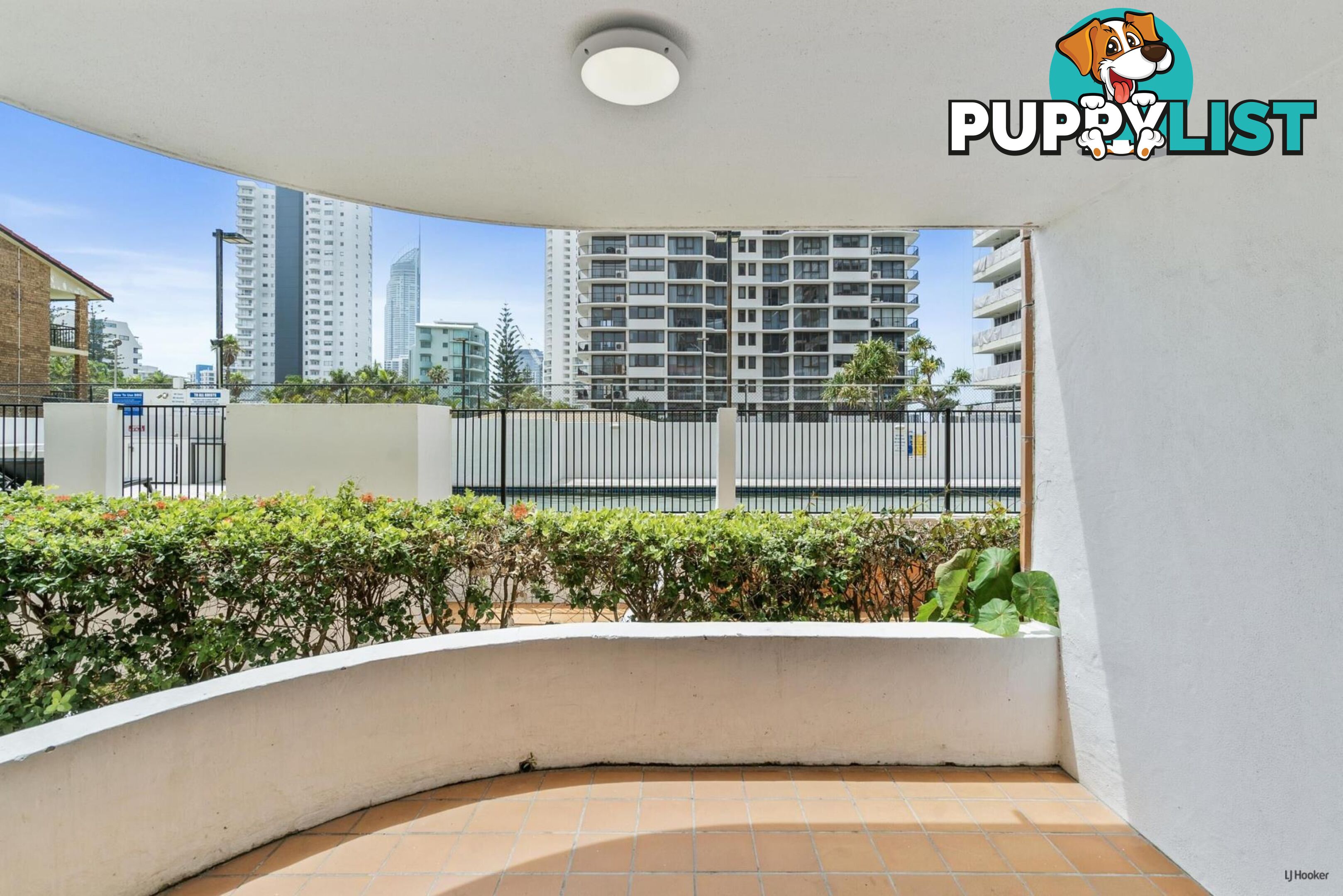 13/26 Old Burleigh Road SURFERS PARADISE QLD 4217