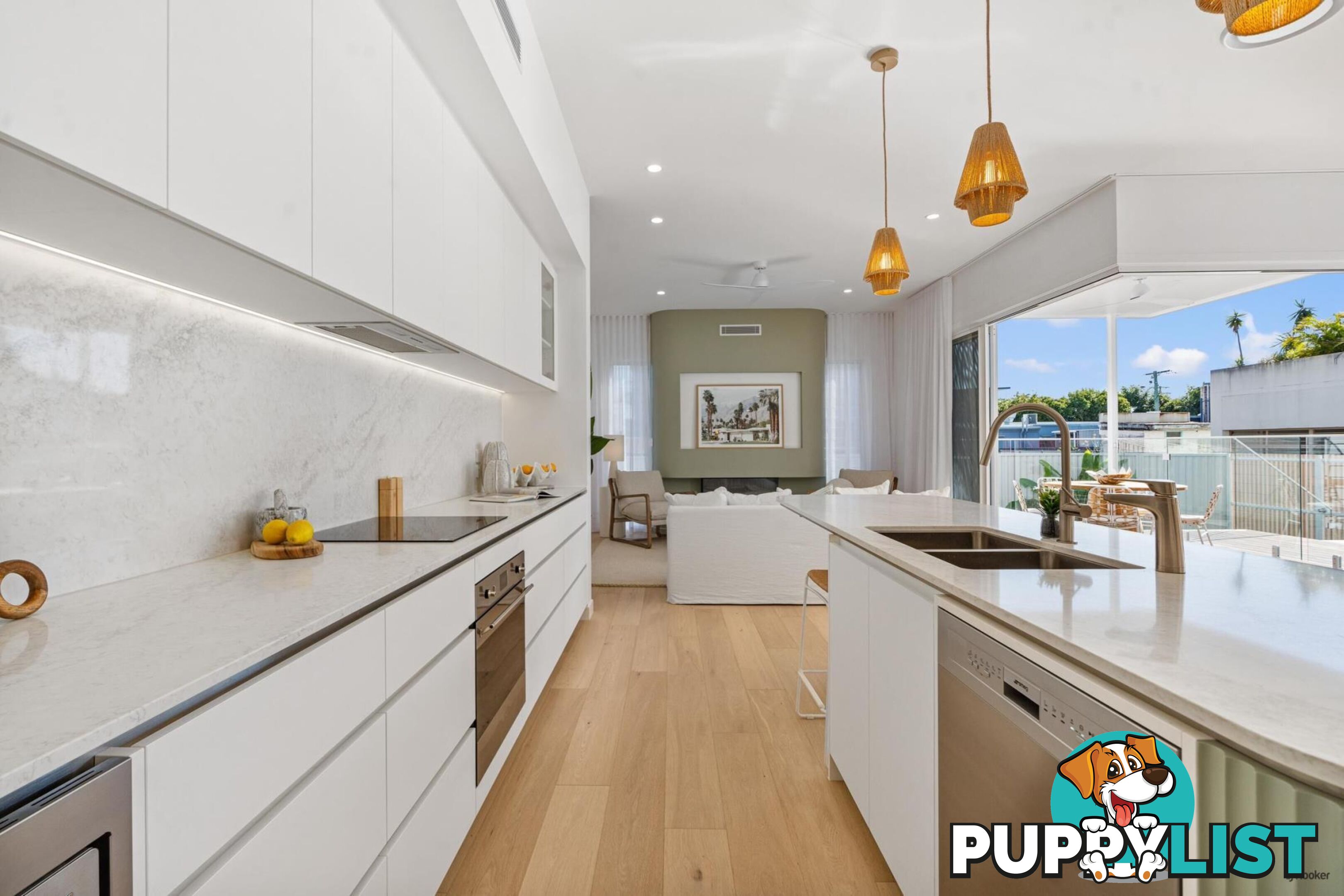 4 Philippine Lane PALM BEACH QLD 4221